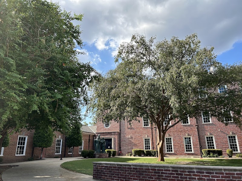 Saint Luke's Day School campus